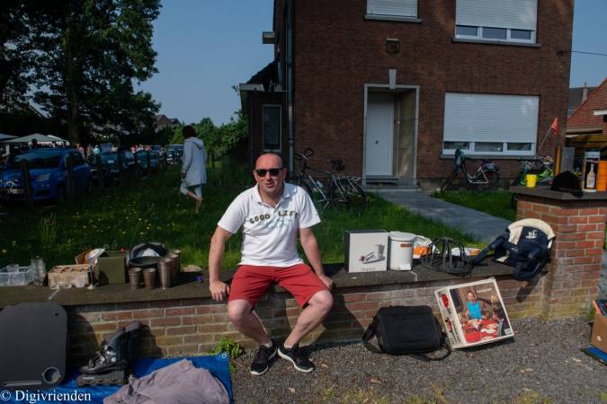 2018 Rommelmarkt  006 - Reuze Rommelmarkt met Boeken-, Vinyl- en CD‑Beurs in Humelgem 